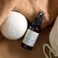 Simple Goods Tøj rens med duft, lavendel og patchouli. Køb hos Aromaliv