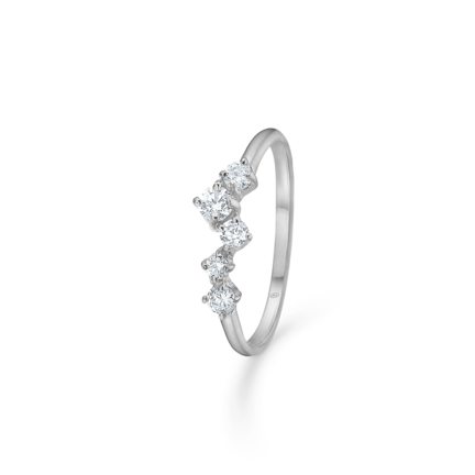 Oblique Ring - Ring i 925 sterling sølv med hvide zirconia sten
