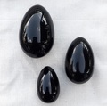 Sort obsidian yoniæg