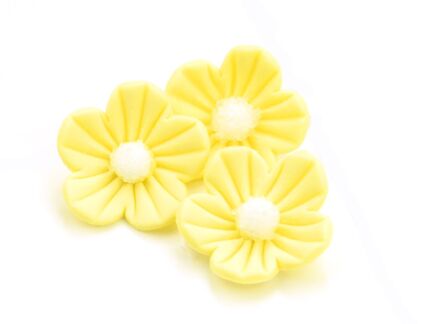 Sugar flowers yellow